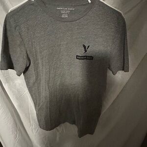 Men’s American eagle tshirt